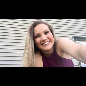 Meet your Posher, Emma